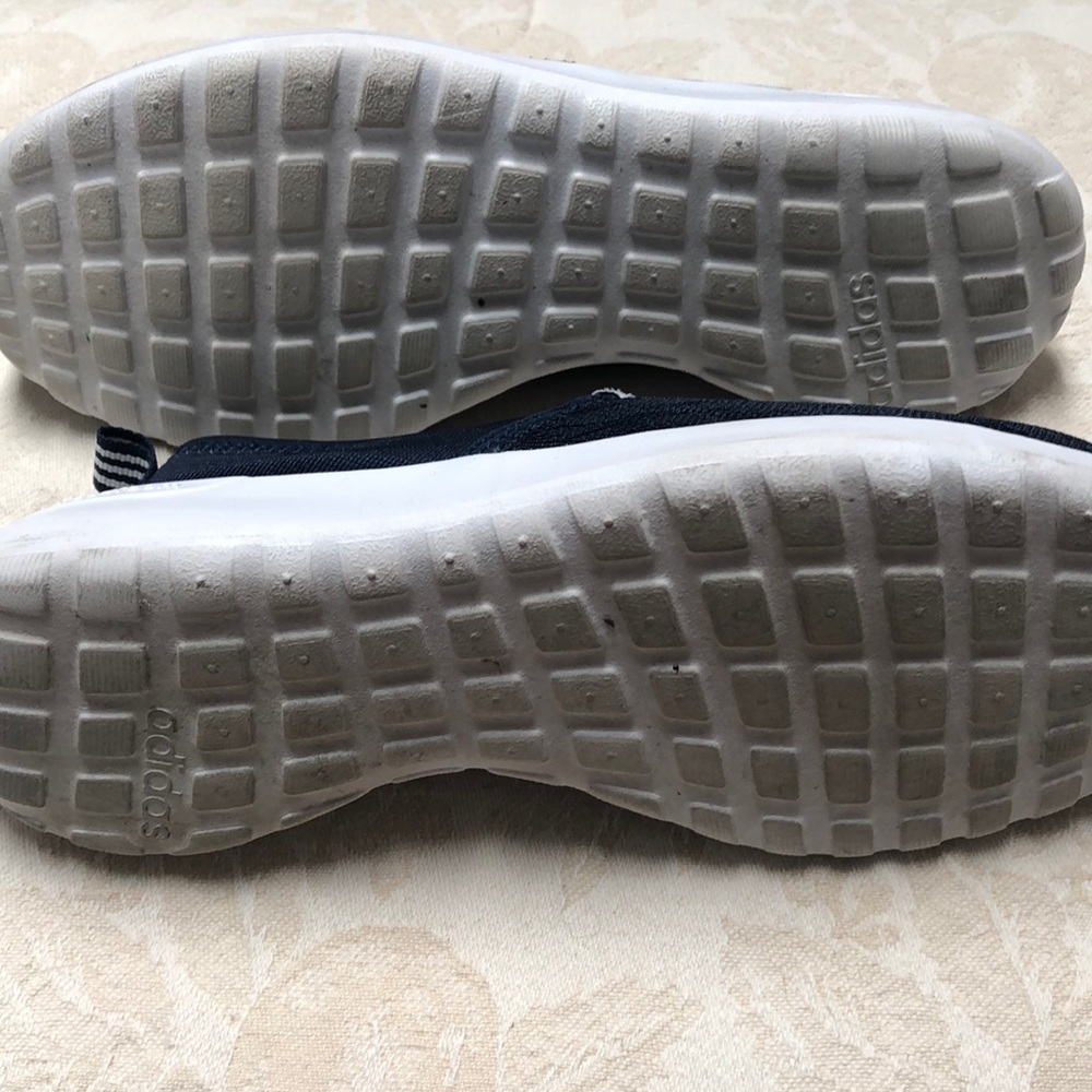 Adidas - Picture 5 of 5
